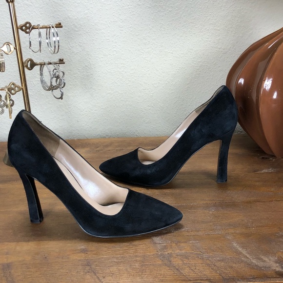 Nine West Black Suede Pointed Toe Heels - Picture 3 of 8